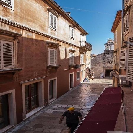 Sophie The Center Of The Old Town Apartamento Zadar Exterior foto