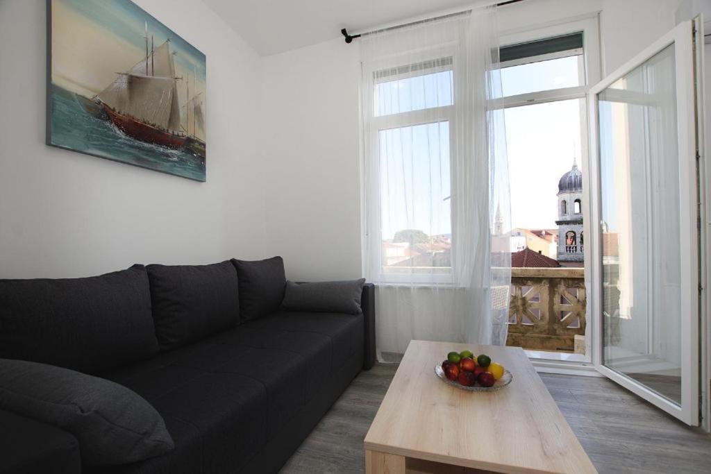 Sophie The Center Of The Old Town Apartamento Zadar Exterior foto